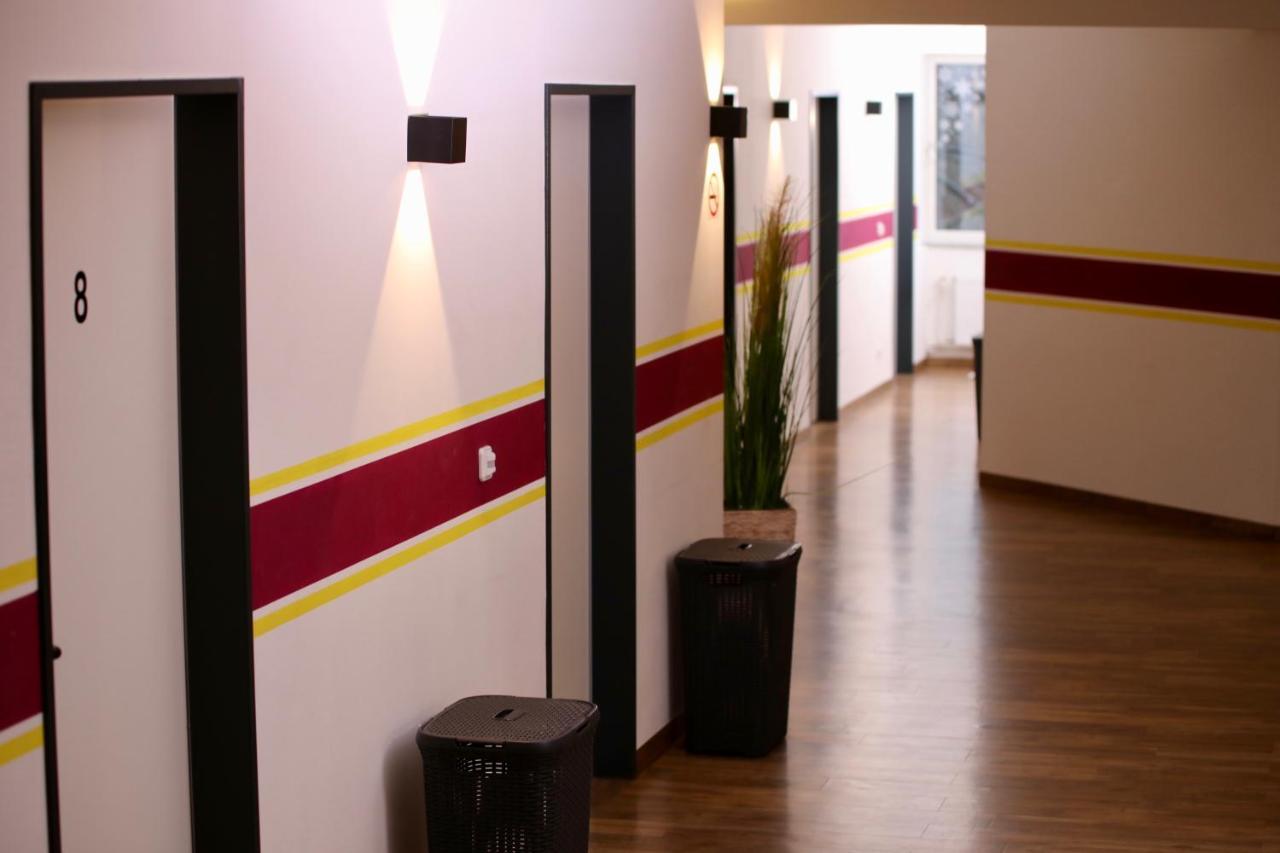K&M Hostel Хамбург Екстериор снимка