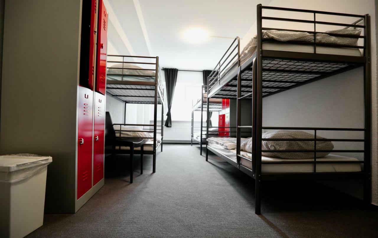 K&M Hostel Хамбург Екстериор снимка